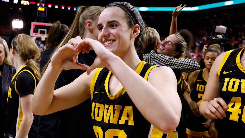 ESPN REPORT: Due to the team issue, caitlin clark of Iowa Hawkeyes ...
